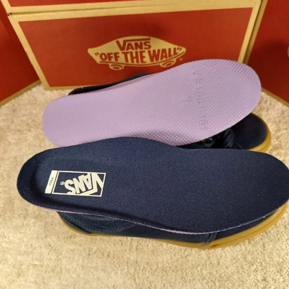 Vans Men's 4.5/Women's 6 Skate Chukka Low Pro Blue Denim/Suede Dark Gum